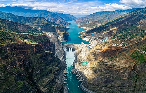 白鹤滩水电站